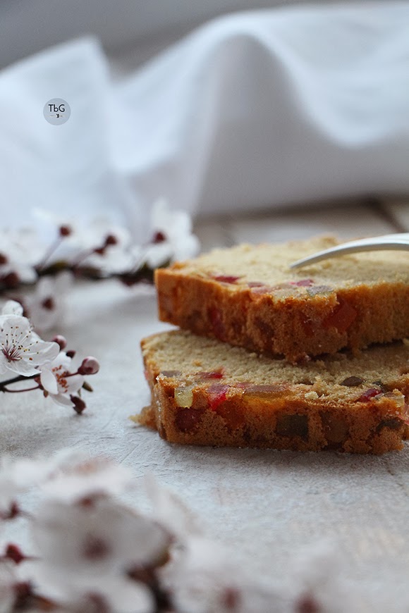 Plum-cake de frutas escarchadas de aceite de oliva Thermomix