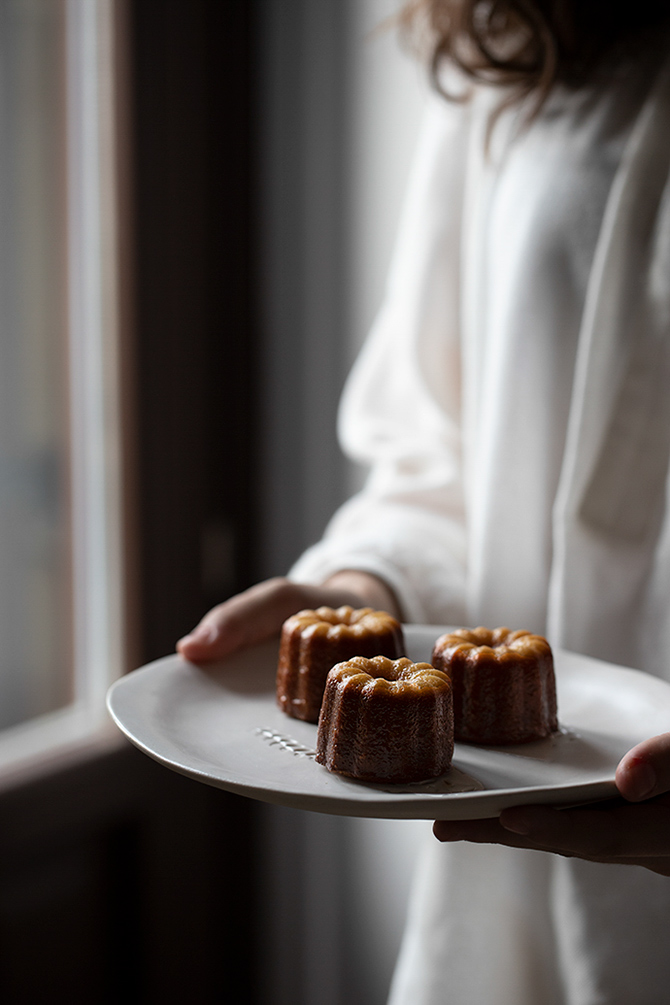 Como hacer Cannelés de Burdeos. Receta original. - Tobegourmet